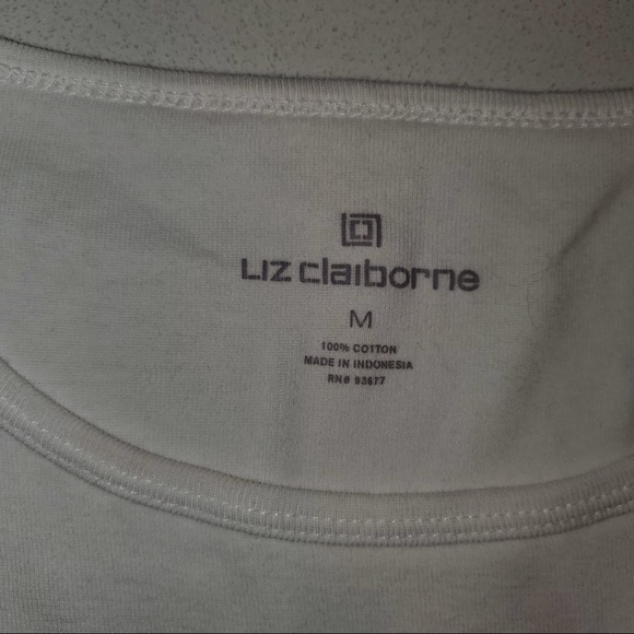 EUC- Liz Claiborne long sleeve tee - Picture 2 of 3